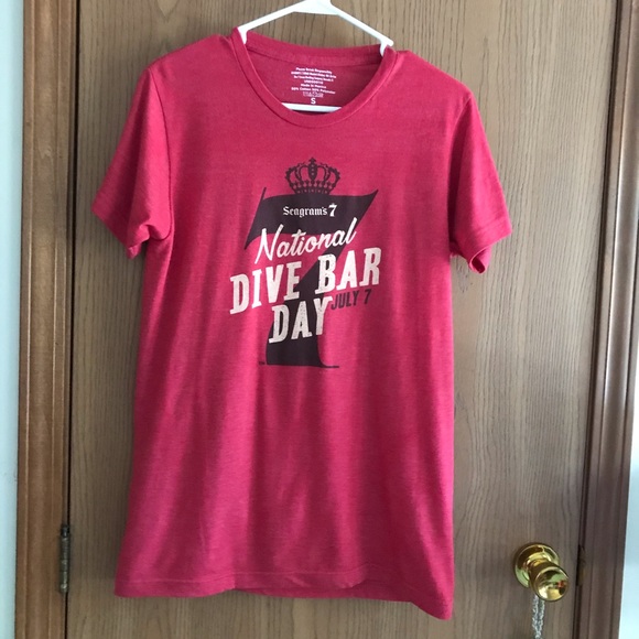 Seagrams Graphic Soft Cotton Tee - Picture 1 of 4